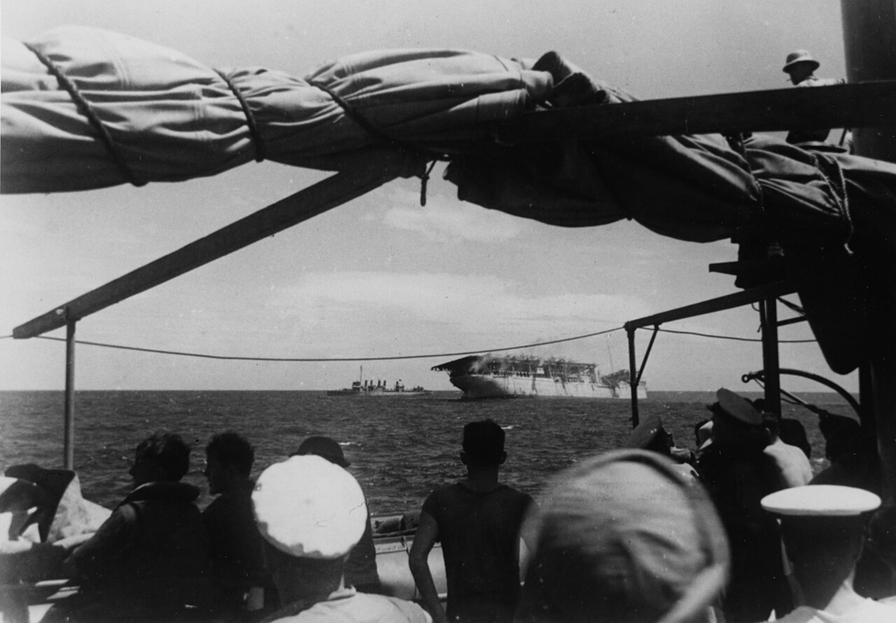 Edsall alongside the abandoned Langley on 27 February 1942