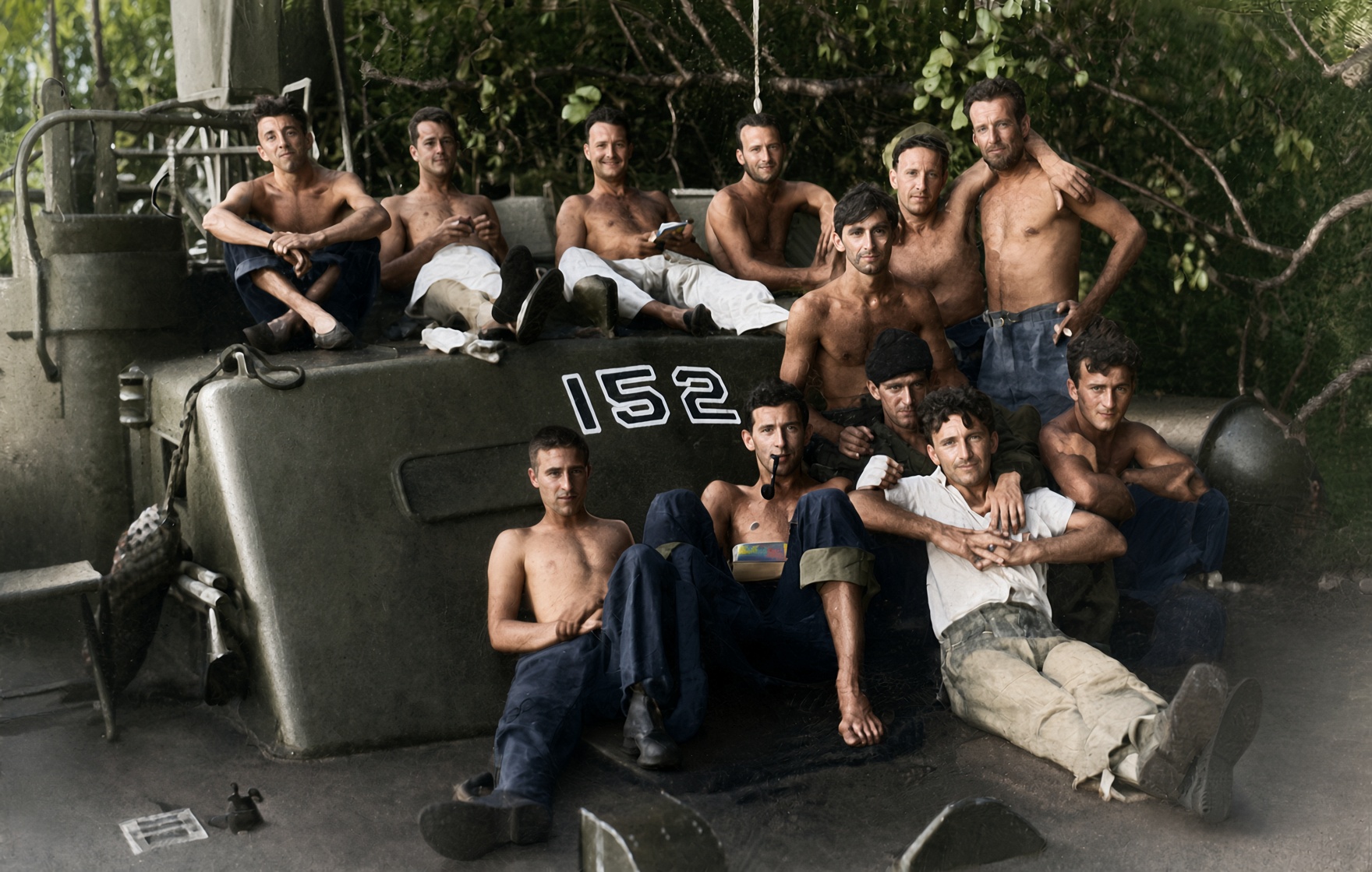 PT-152 with her crew, colored by computer