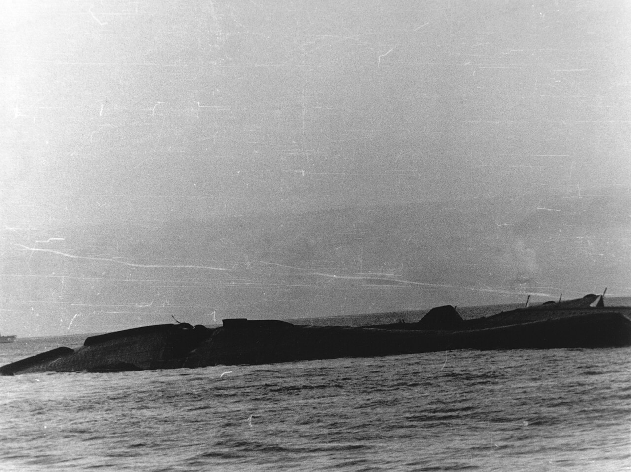 Yorktown capsized and sinking at dawn on 7 June 1942