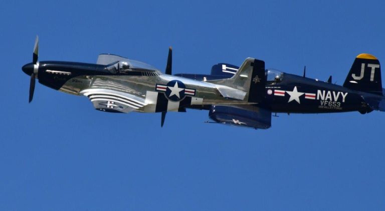 p51andF4U